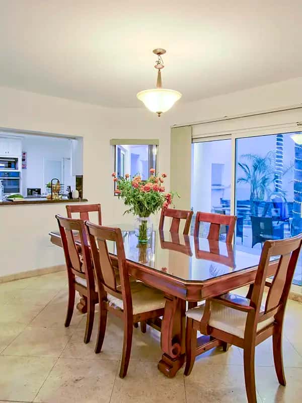 dinning-room